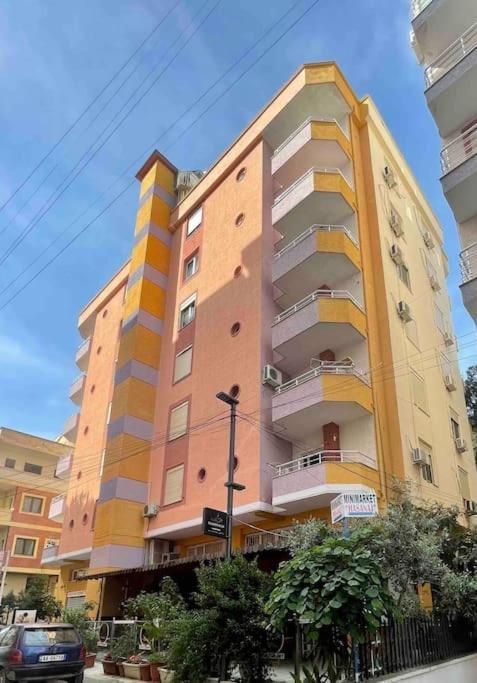 Rezidenca Hasanaj 30 Appartamento *